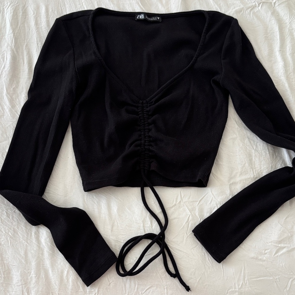Zara Black V-Neck Ruched Crop Top
